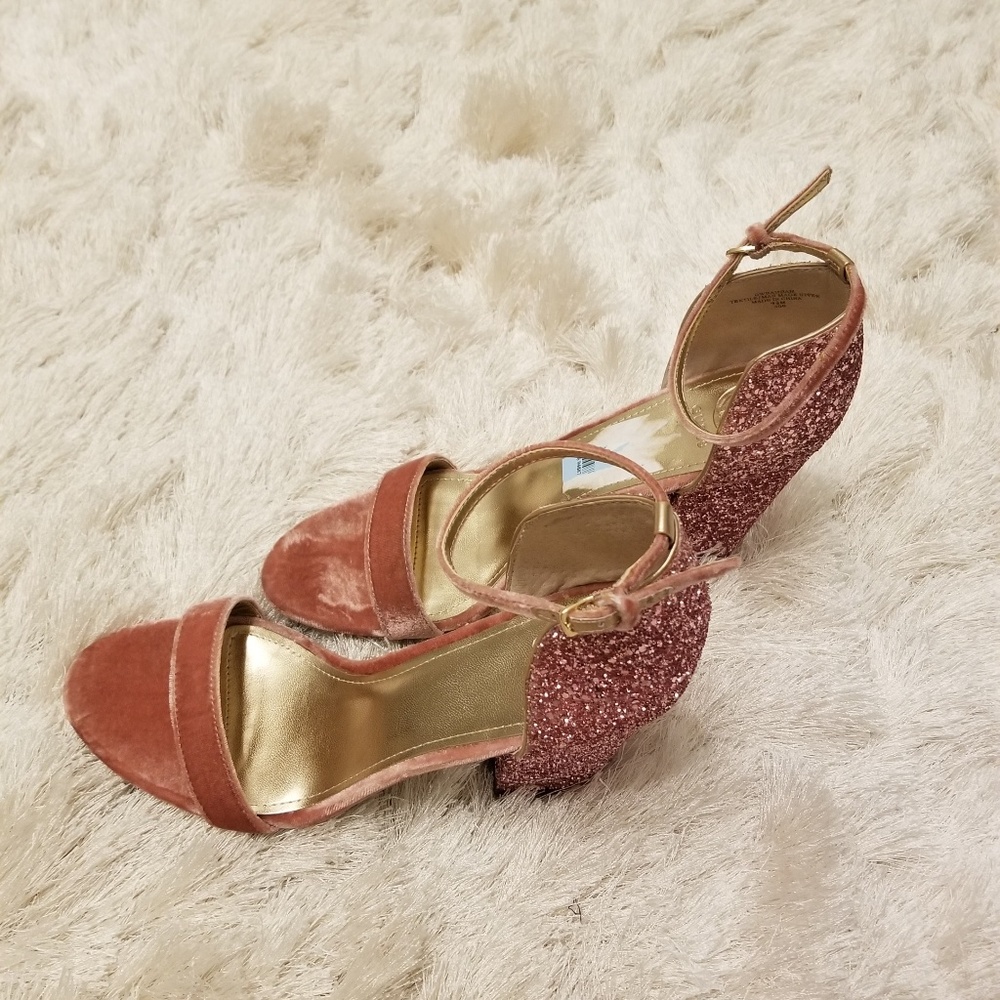 Guess Rhinestones